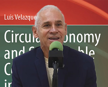 Foto Publica académico libro sobre economía circular atendiendo el Objetivo 12 de Agenda 2030