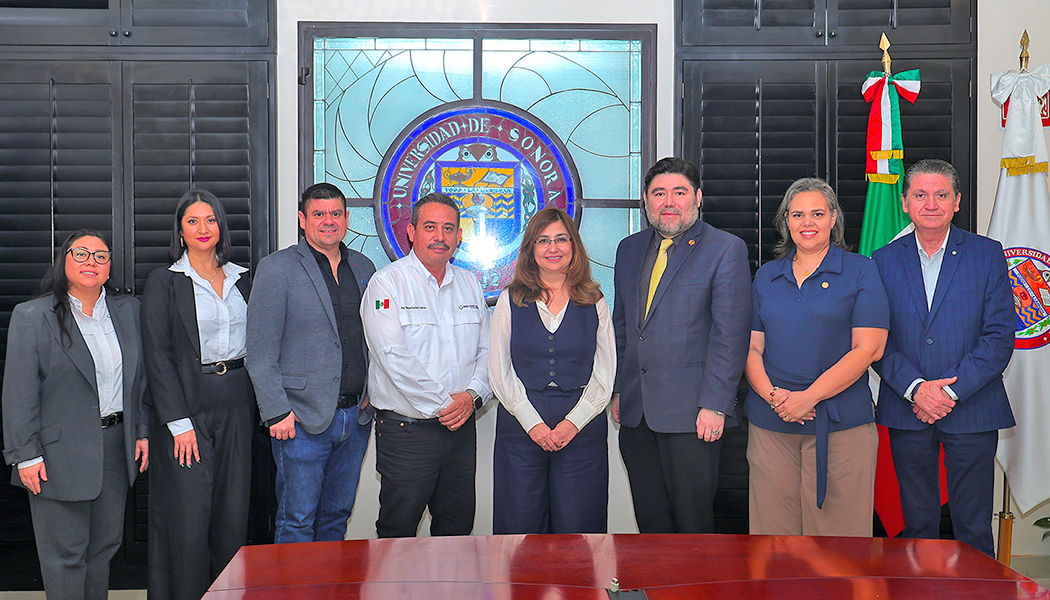 Foto Unison y Compañía Minera Pitalla formalizan convenio de colaboración