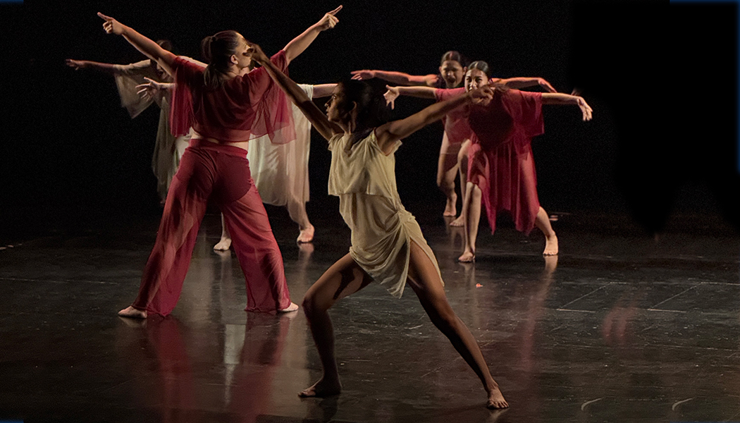 Foto Estrenan estudiantes la pieza Solsticio