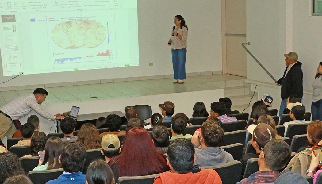 Foto Investigadores internacionales participan en simposio en el DAG