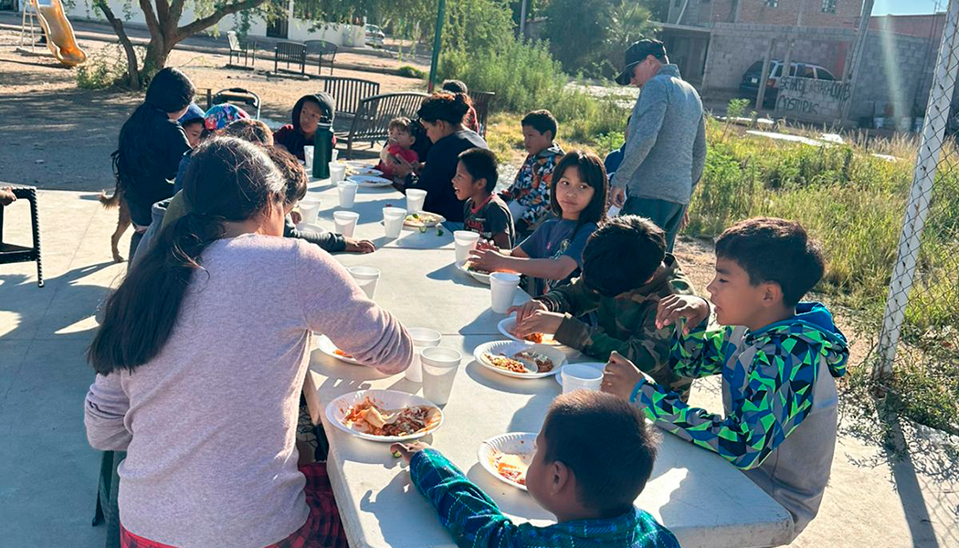 Foto Invitan alumnos de Unison a colaborar con proyecto en desayunador en Las Peredas