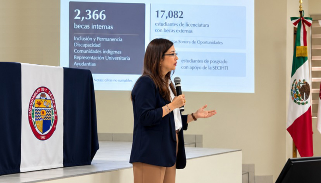 Foto Rinde rectora Dena Camarena su primer informe anual ante el Colegio Universitario